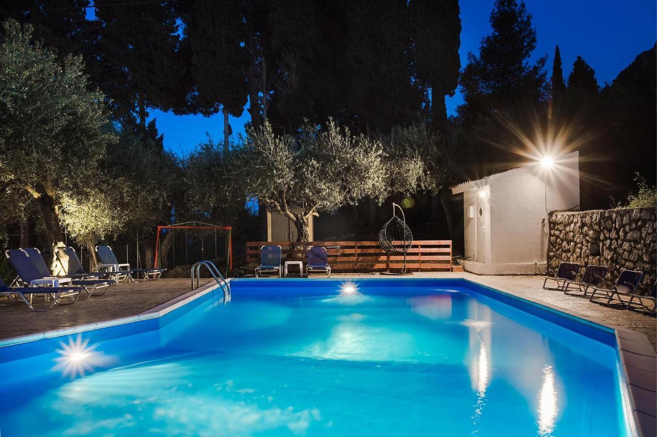 Olive Grove Poolside Apartments Μπενίτσες Εξωτερικό φωτογραφία