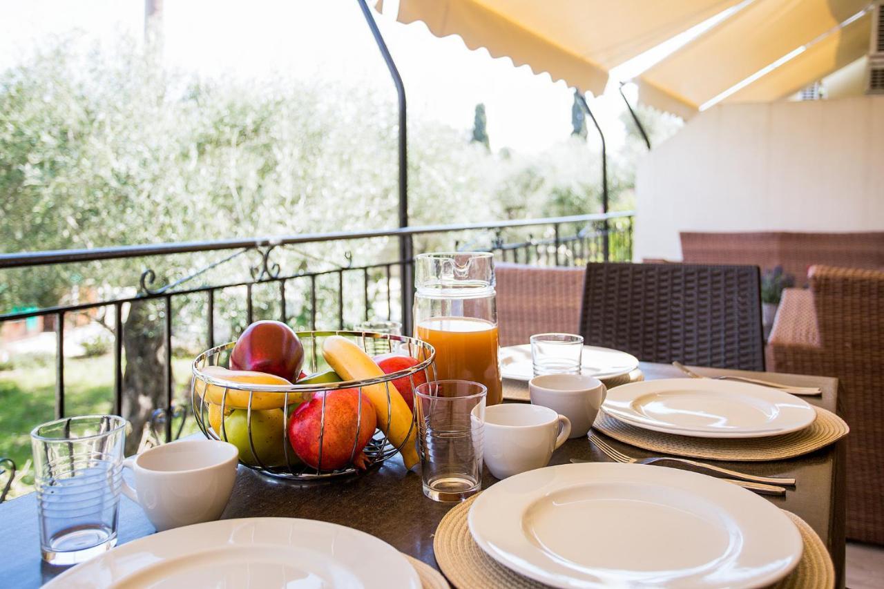 Olive Grove Poolside Apartments Μπενίτσες Εξωτερικό φωτογραφία